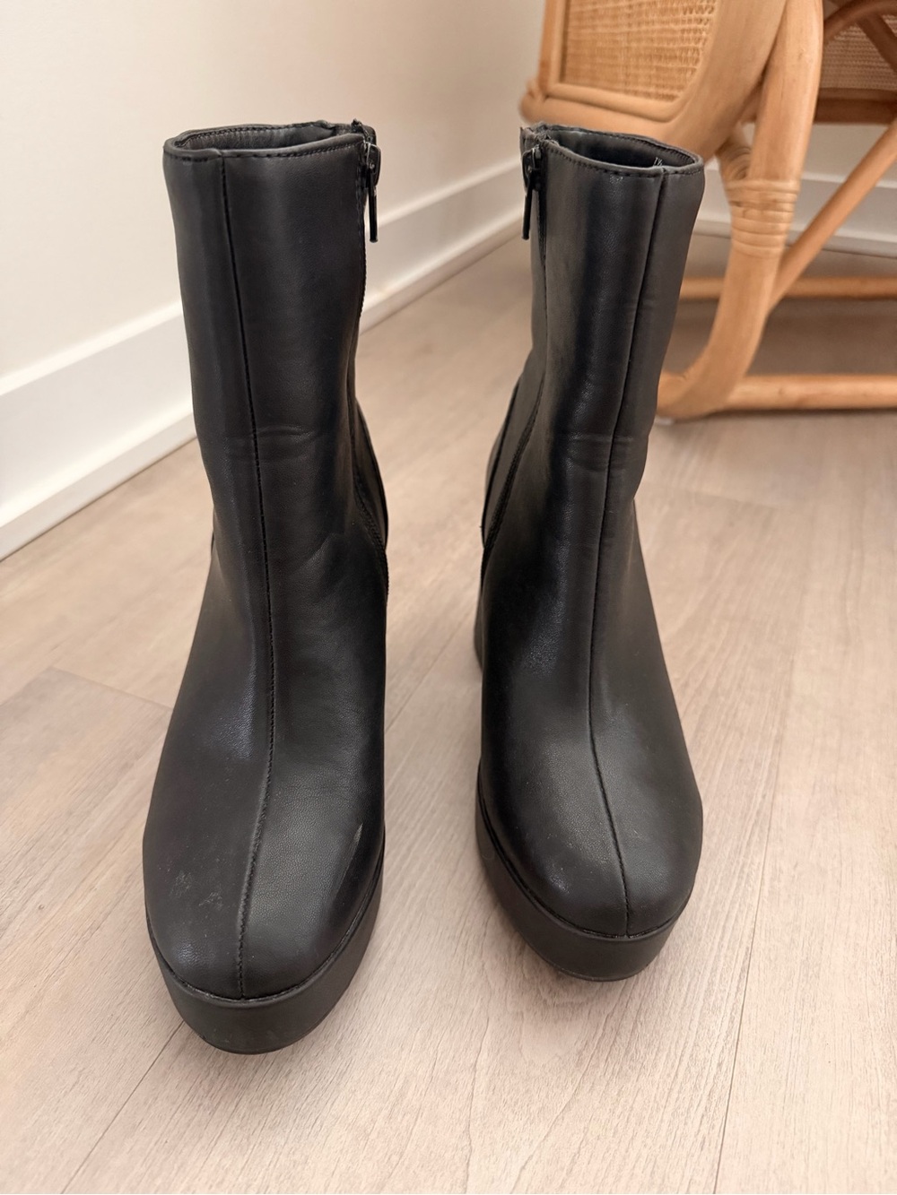 Platform boots - Picture 2 of 6